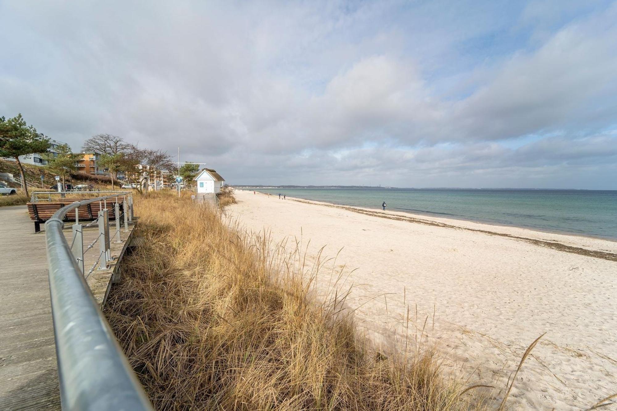 Residenz Am Hang Saltwater Suite Scharbeutz Eksteriør billede